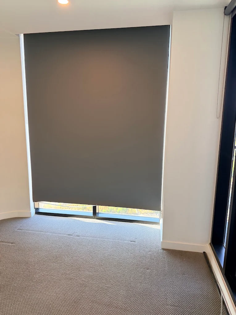 Window & Room Clean - Prestine Bond Cleaning